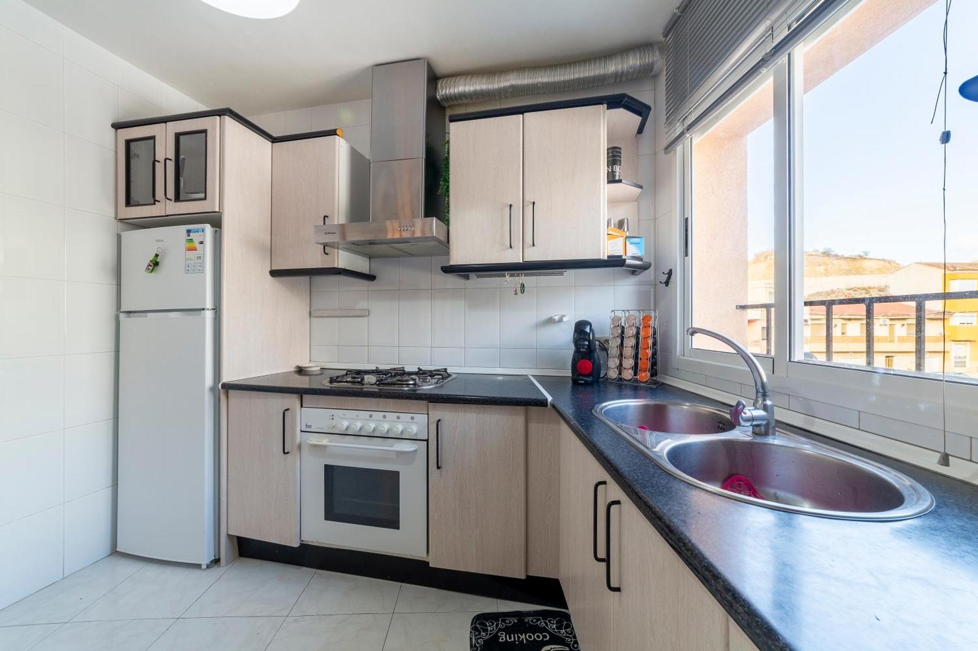 Mccoy Avenida 3 Apartment Macael Екстериор снимка